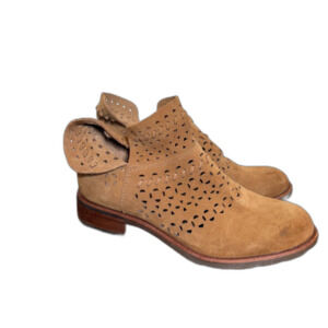 Sofft‎ Bristow Ankle Booties Laser Cut Suede Leather Brown Bohemian Size 6